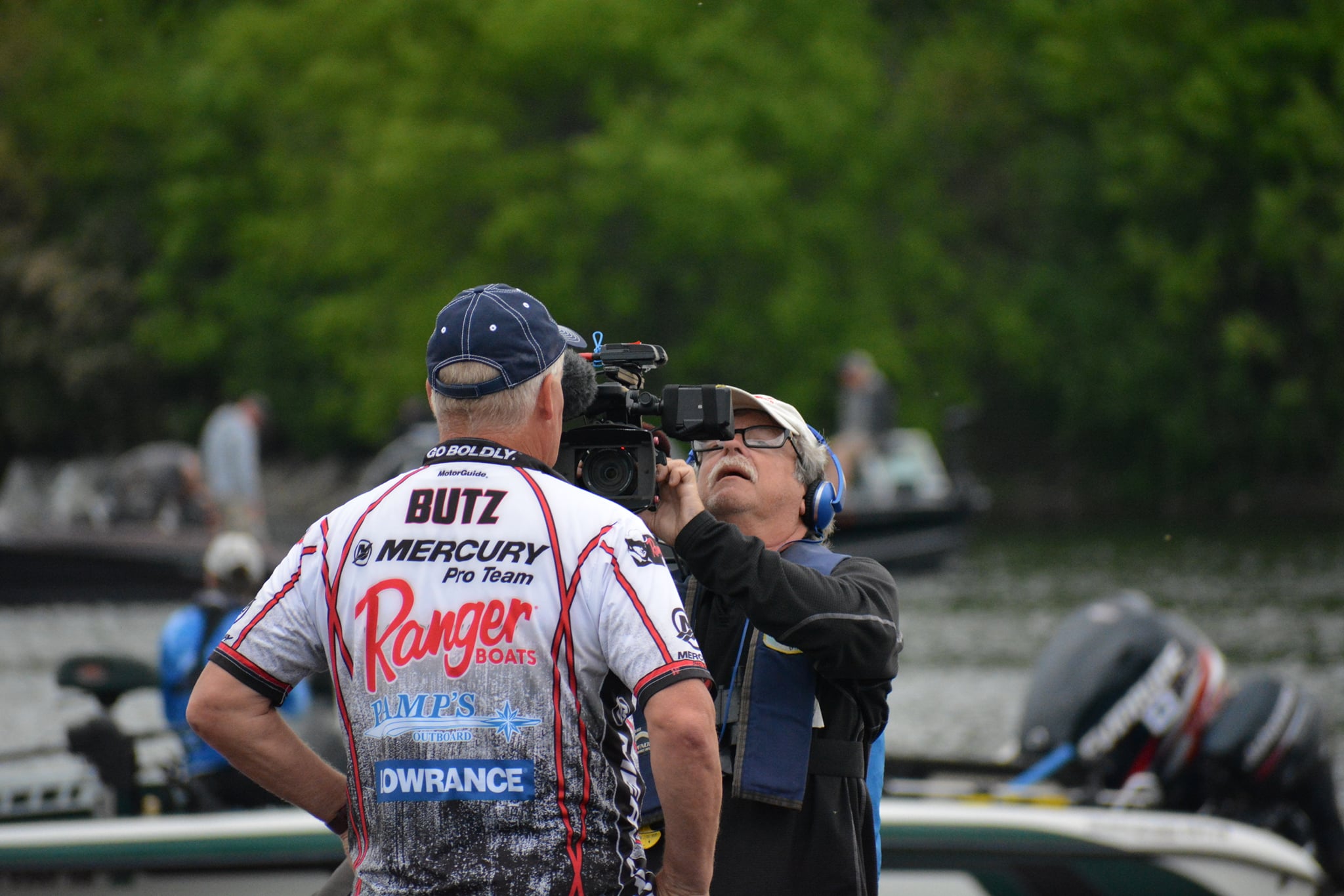 Wayne Butz being interviewed at a Masters Walleye Circuit event